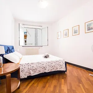  Apartment Prione's